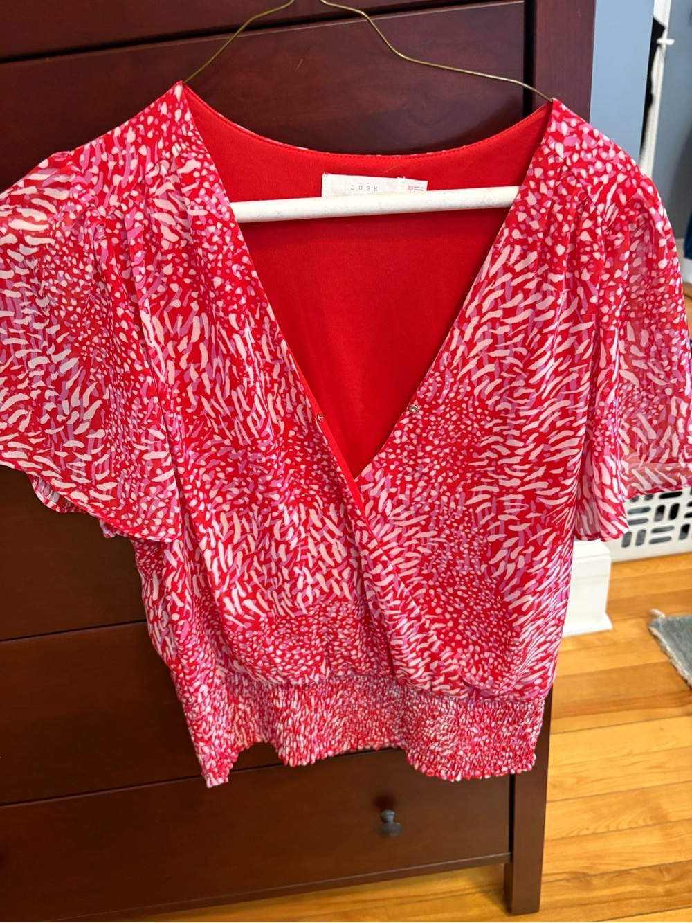 Lush Red & White V-Neck Flutter Sleeve Blouse